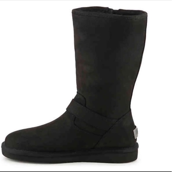 Brand new authentic black winter UGG boots - Picture 5 of 6